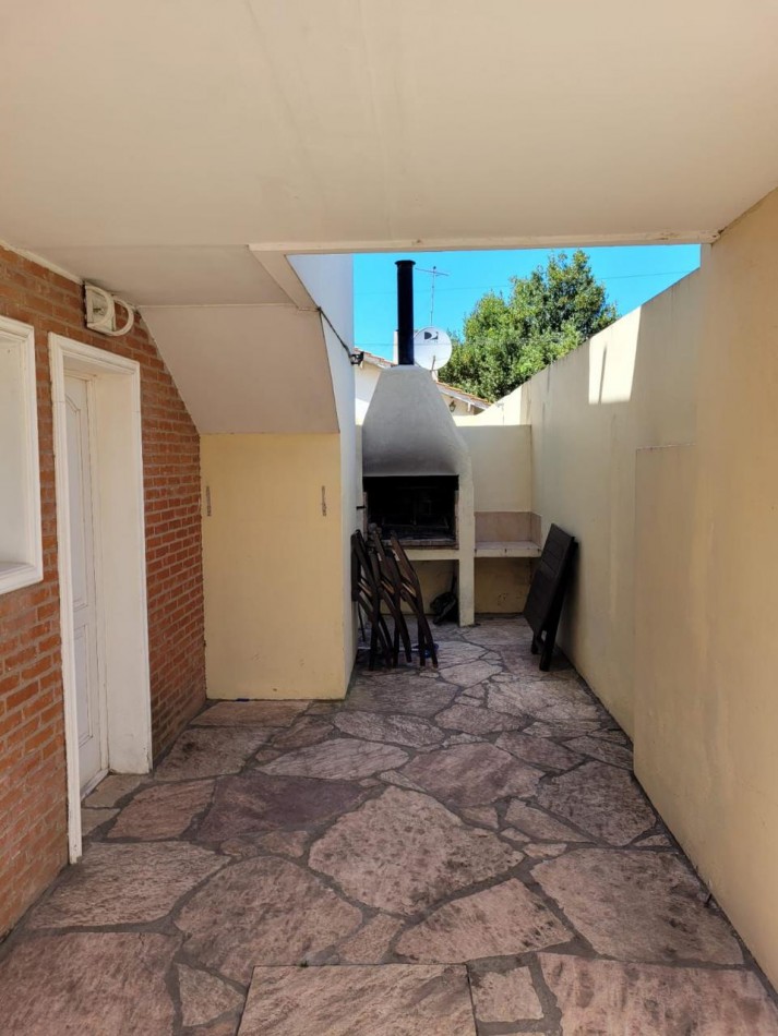 DUPLEX  EN VENTA, EXCELENTE UBICACION
